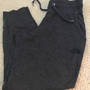 North face cropped sweats